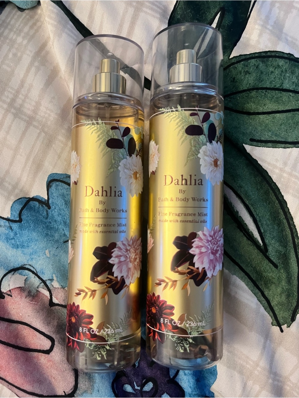 Bath & Body Works Dahlia Fine Fragrance Mist — Gold Floral Bottle